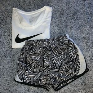 ⭐️Xersion Shorts ⭐️